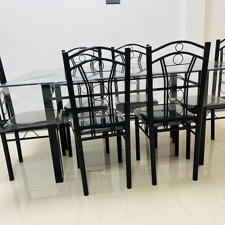 J & J Homestay Dżafna Zewnętrze zdjęcie