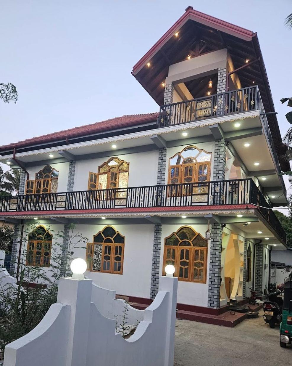 J & J Homestay Dżafna Zewnętrze zdjęcie
